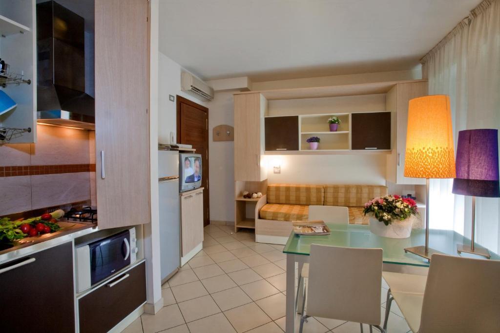 Residence Il Tulipano Riccione Zimmer foto